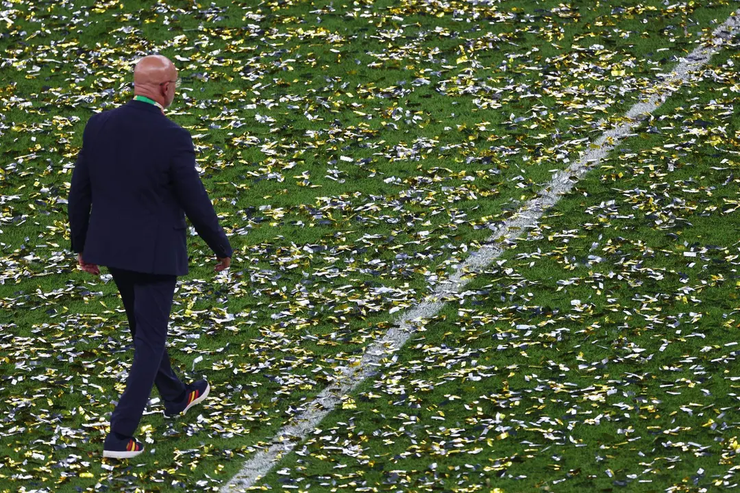 El seleccionador espa&ntilde;ol Luis de la Fuente, tras ganar la Eurocopa. EFE/EPA/HANNIBAL HANSCHKE