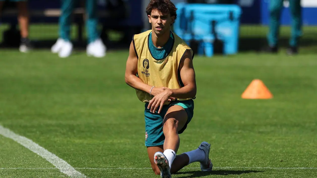 Joao F&eacute;lix, delantero de la selecci&oacute;n portuguesa en Marienfeld, Harsewinkel, Alemania. EFE/EPA/MIGUEL A. LOPES